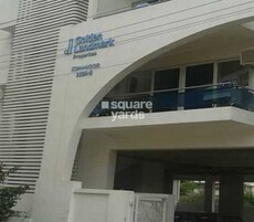 Golden Kohinoor Featured Image