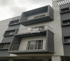 Lealands Apartments