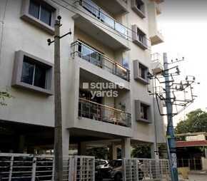 Manhir Apartments