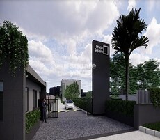 Praga Square Featured Image