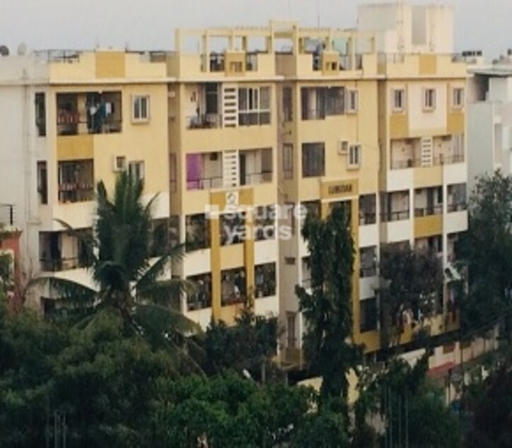 Siri Kumudam Cover Image