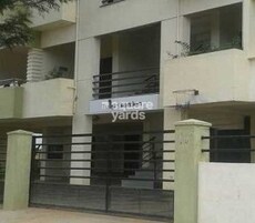 Tulip Garden Begur Featured Image