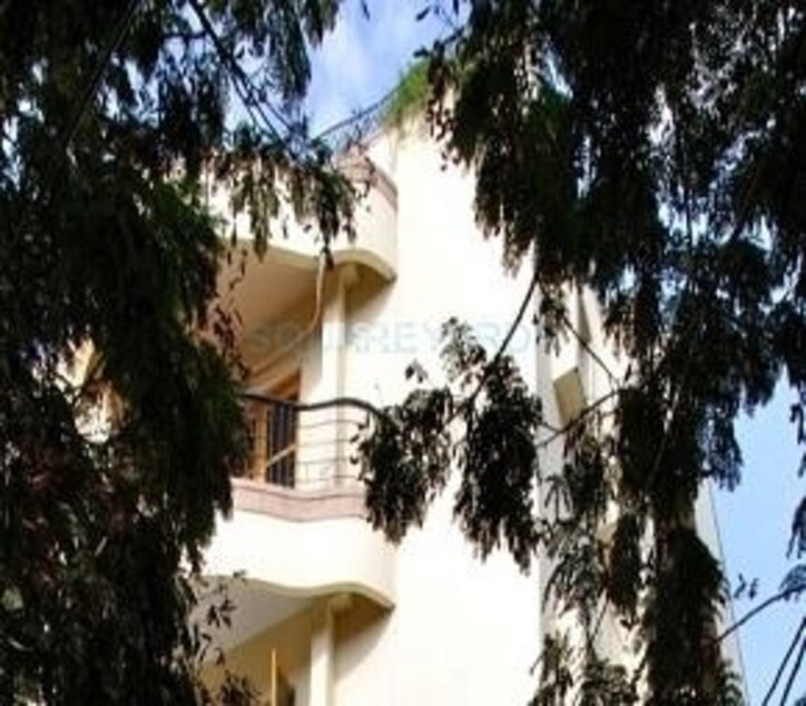 Value Designbuild Russet Cover Image