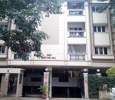 Vars Notting Hill Featured Image