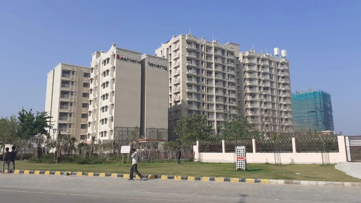 Ashiana Tarang Apartment Exteriors 1