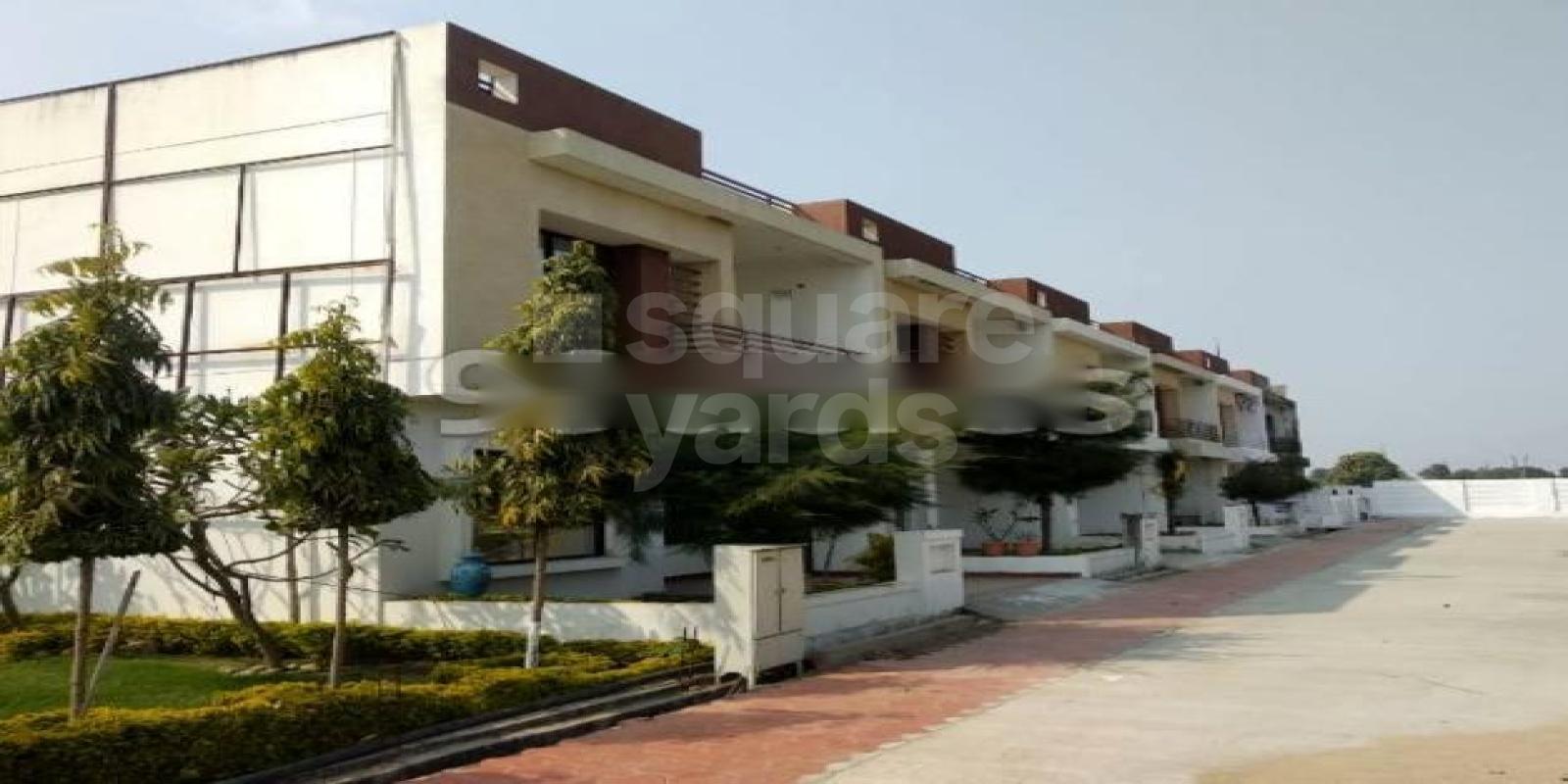 Trebhuvan Hari Puram