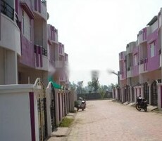 Om Construction Royal Homes Featured Image