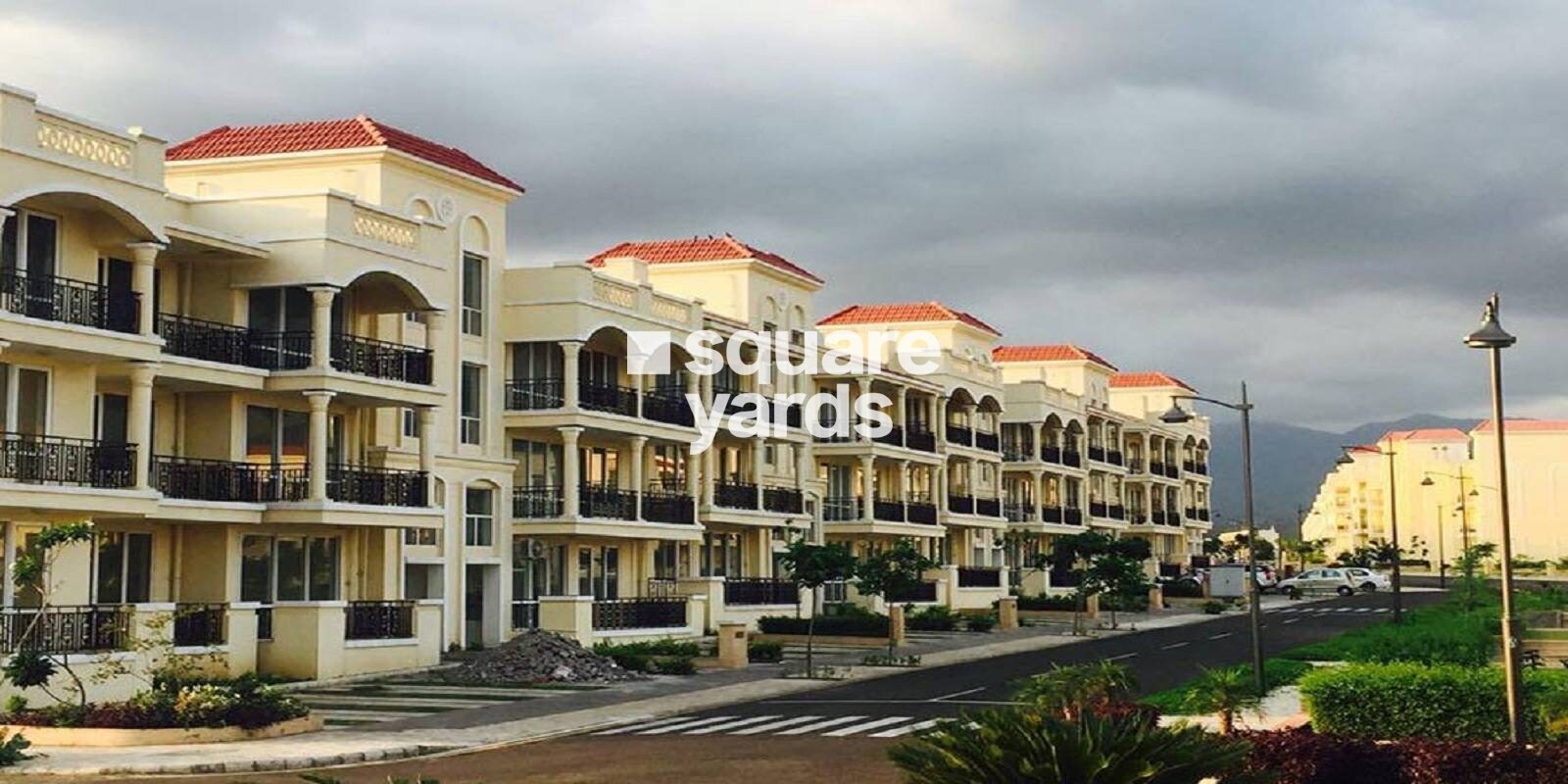 DLF Valley residential project in Phase-I Sector 1-19