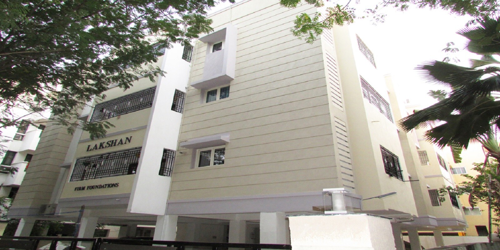 Firms Lakshan