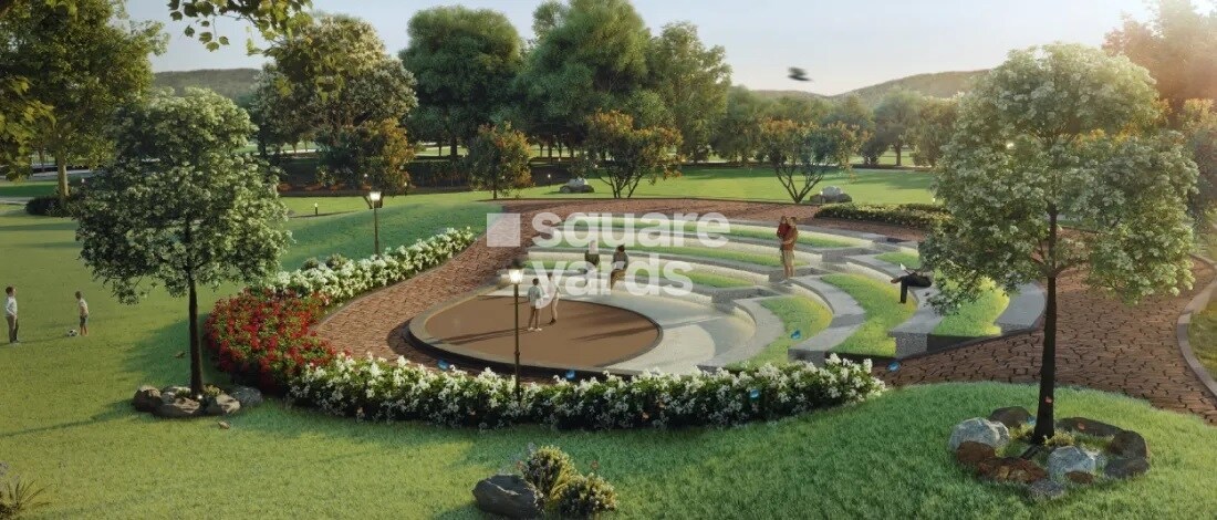 Mahindra Lakefront Estates Amenities-Features