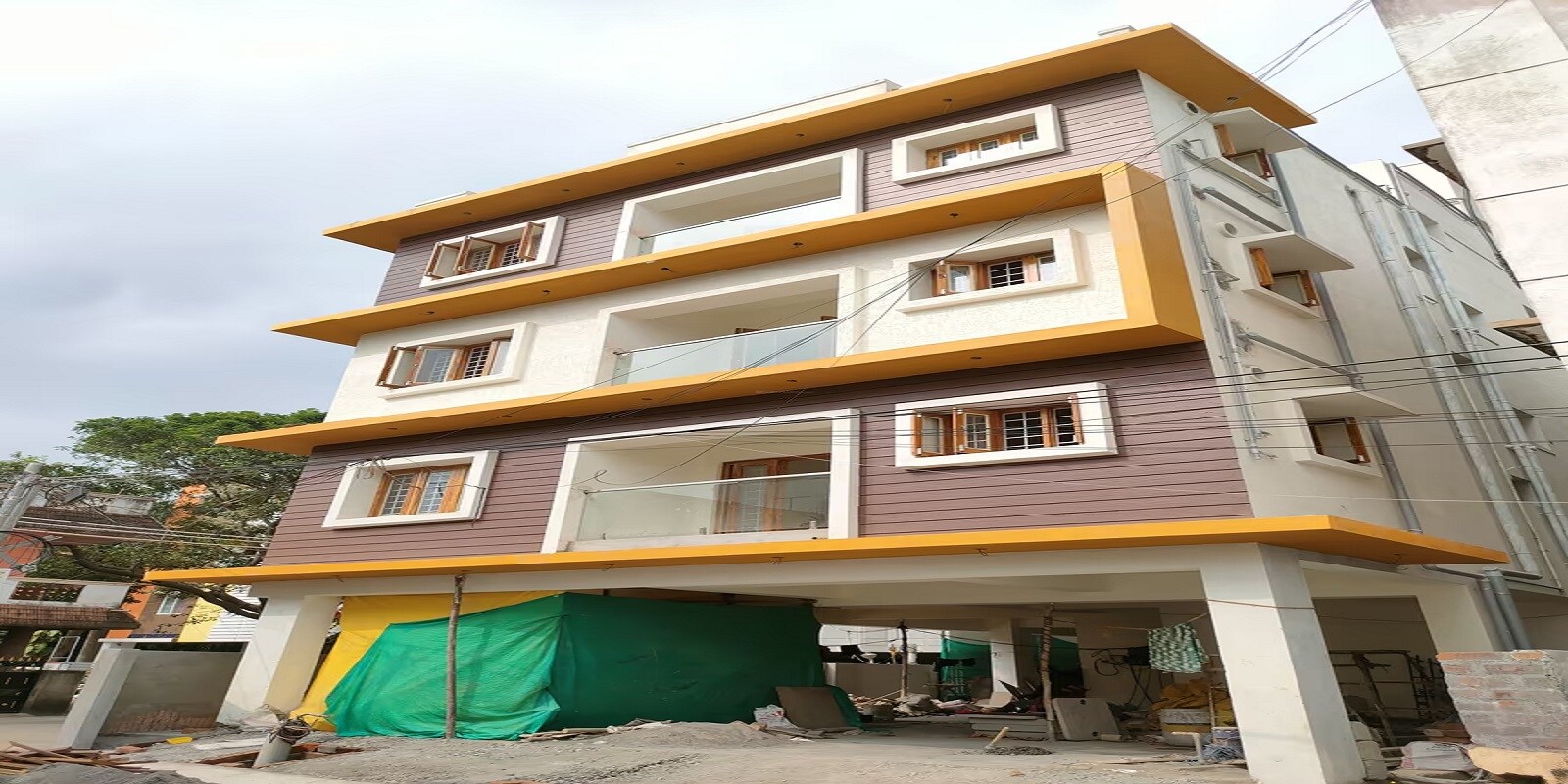 MS Corner House