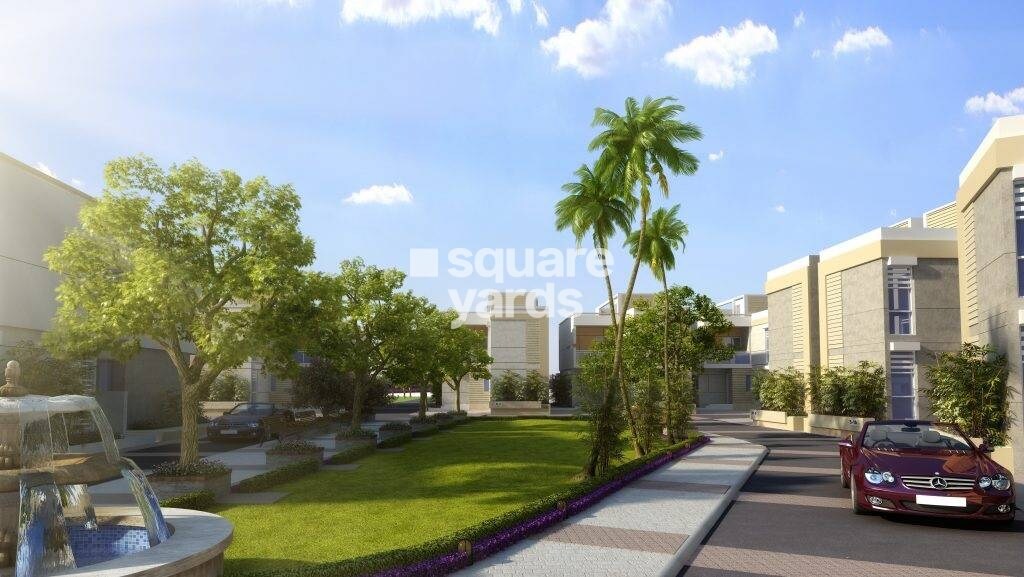 Pacifica Aurum Villas