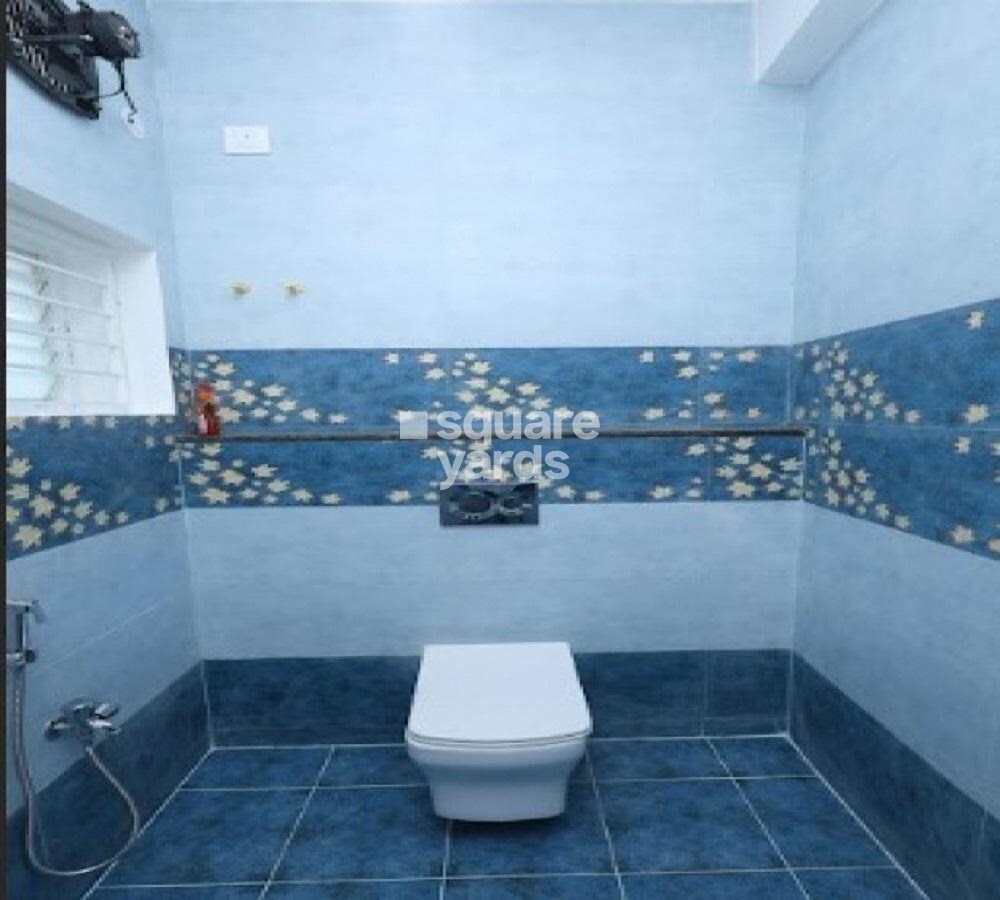 Southland Alankar Garnet