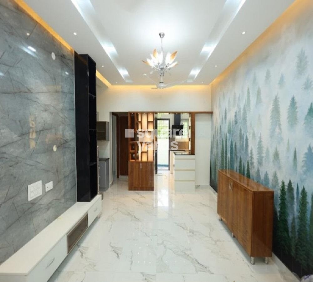 Southland Alankar Garnet