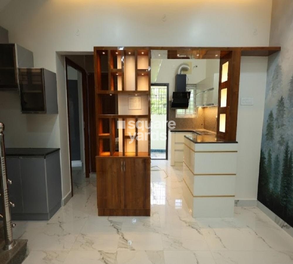 Southland Alankar Garnet