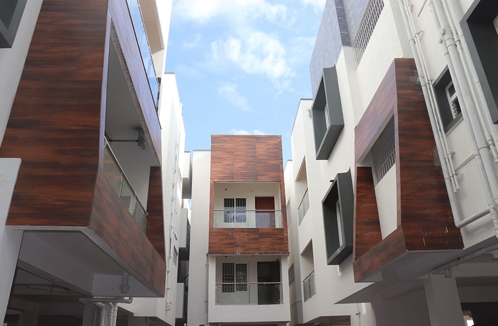 Vaanam Primero Apartment Exteriors