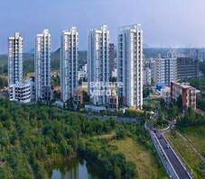 Arun Excello Estancia Featured Image