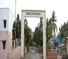 Metro Hi Tech Residency