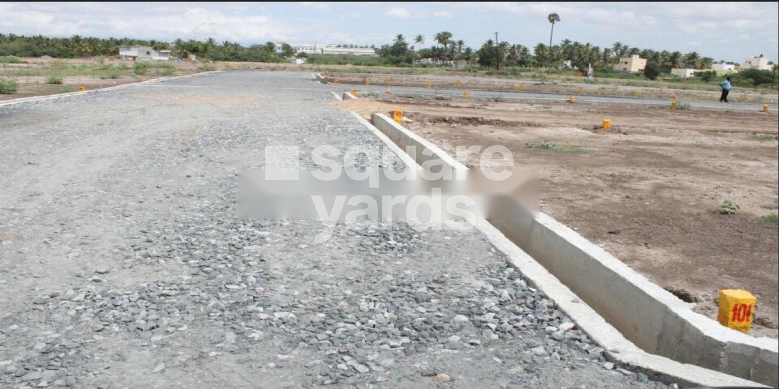 Aran Sri Lakshmi Garden