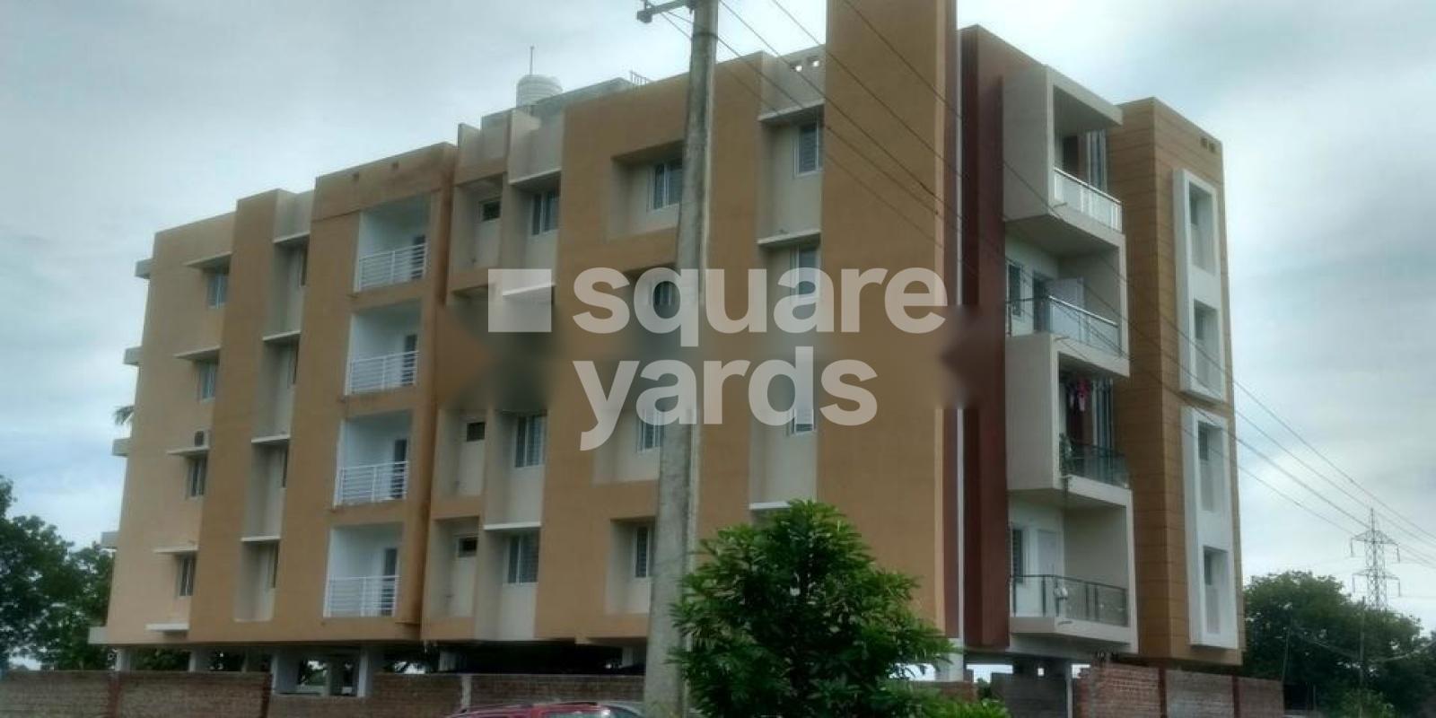 Sri Paras The Breeze