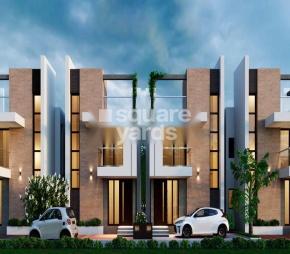 Emarahs The Hillside