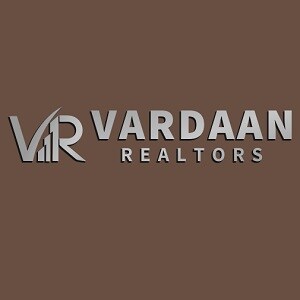 Vardaan Realtors Logo