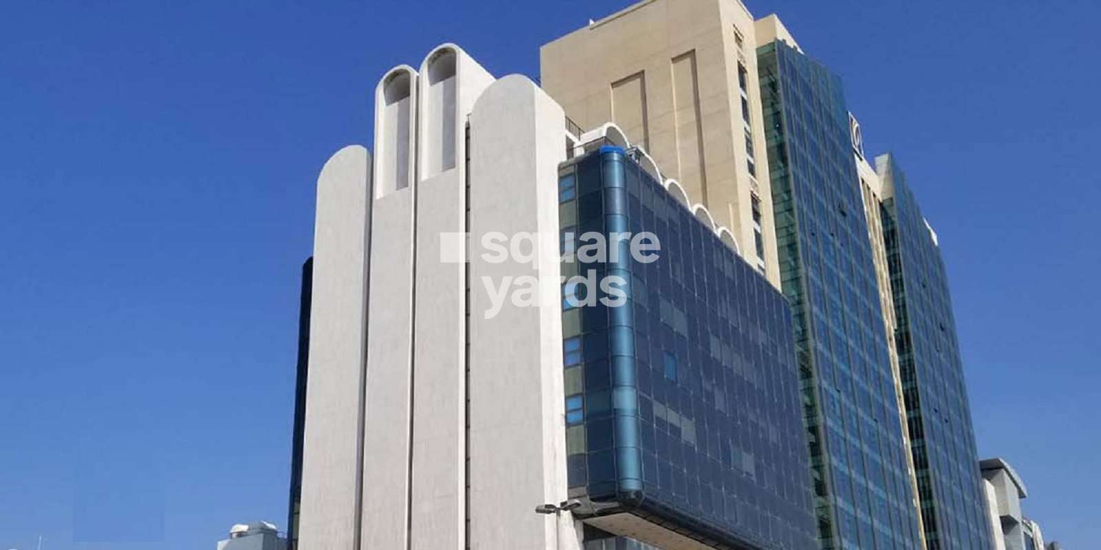 Dubai Al Khor Building Cover Image