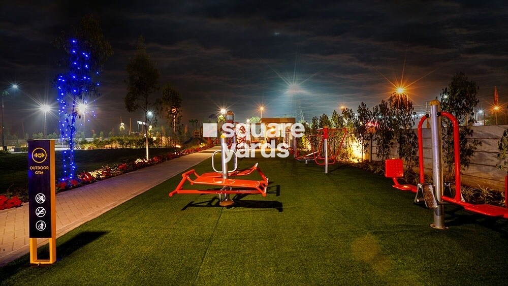 BPTP District Faridabad Amenities-Features