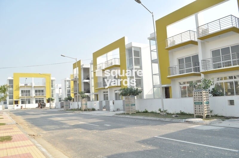 BPTP Parklands Villa