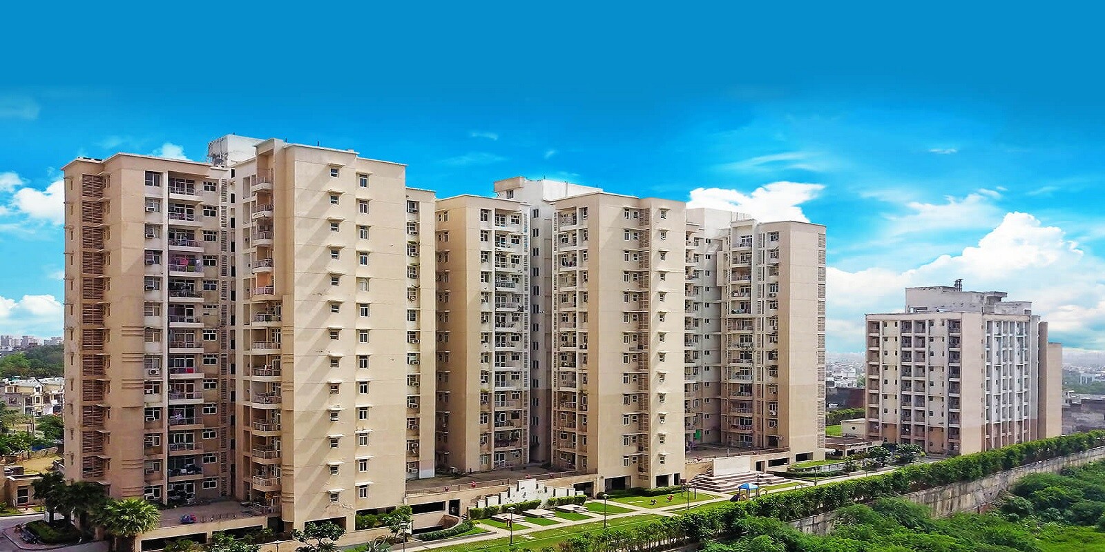 Omaxe Hills residential project in Sector 43