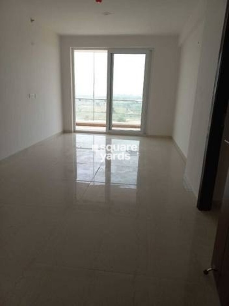 Omaxe Royal Residency Faridabad Apartment Interiors 2