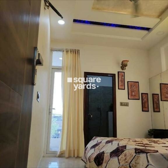 Antriksh Sanskriti Apartment