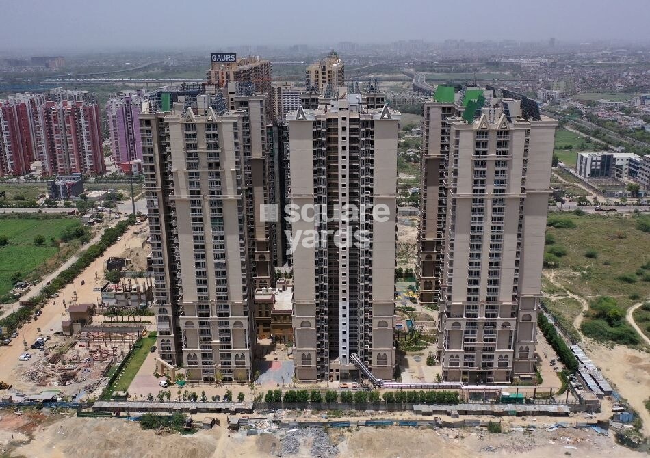 Apex The Kremlin Tower View 2