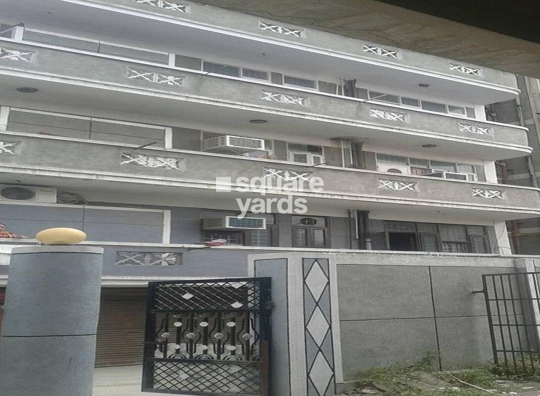 Gaur Enclave II Entrance View