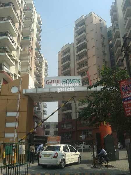 Gaurs Apartment Entrance View