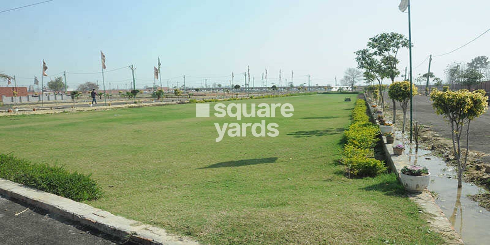 Globeshine Green City