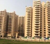 Keltech Golf Vista Apartment Exteriors