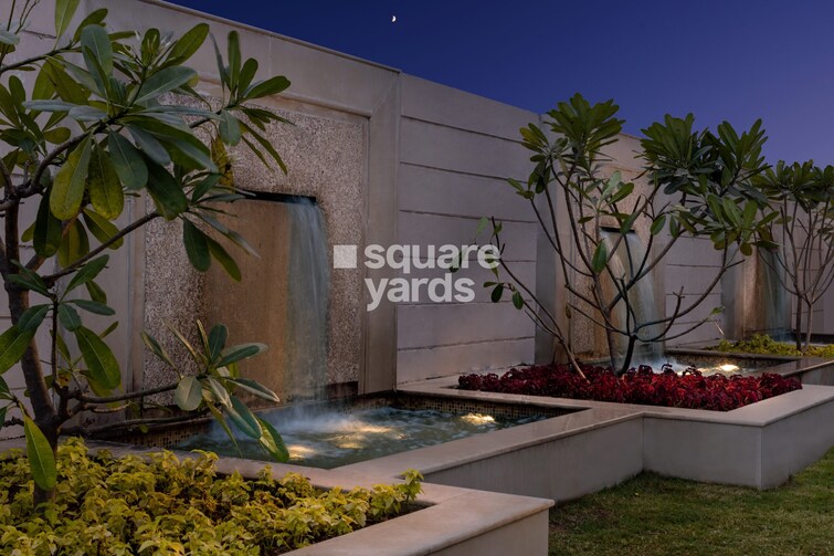 M R Platinum 321 Amenities-Features 2