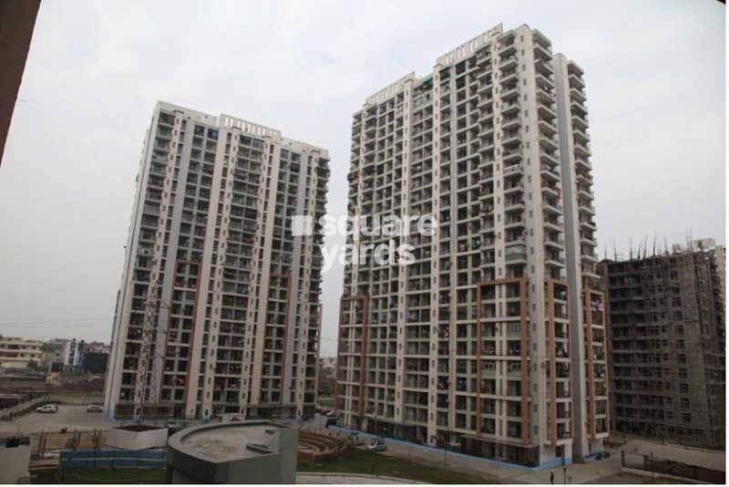 Mahagun Mascot Tower View 2