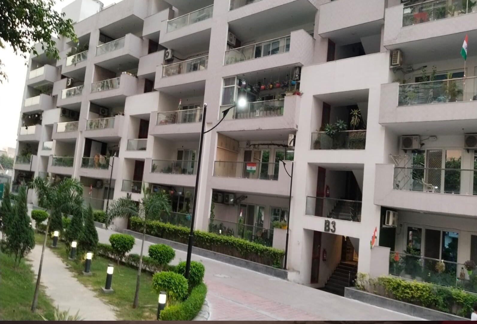 Panchsheel Prime 390 Apartment Exteriors 1