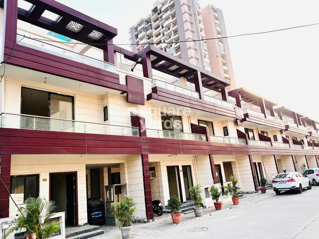 Renowned Lotus Srishti Apartment Exteriors 1