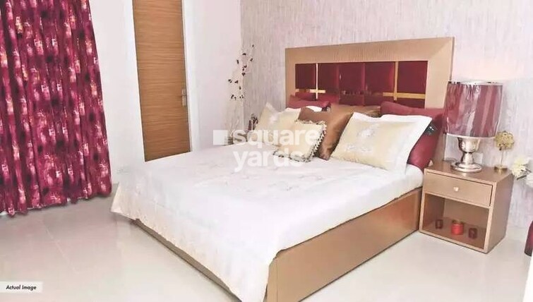 Saya Gold Avenue Apartment Interiors