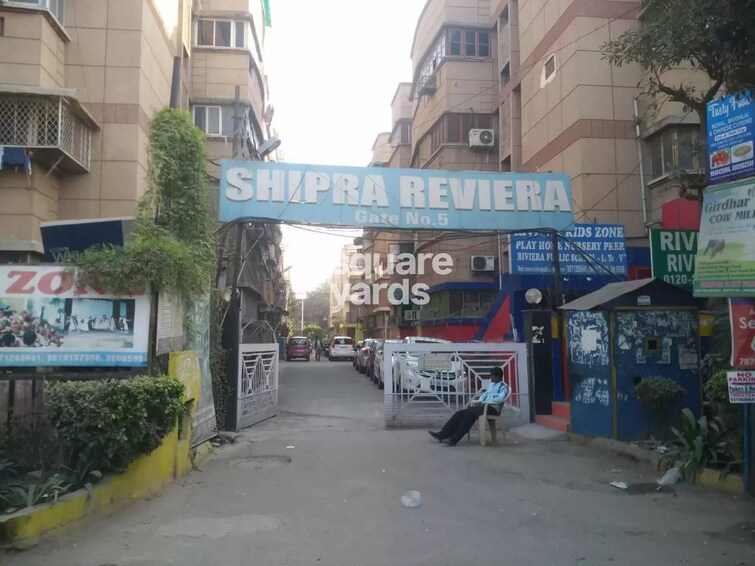 Shipra Riviera Entrance View