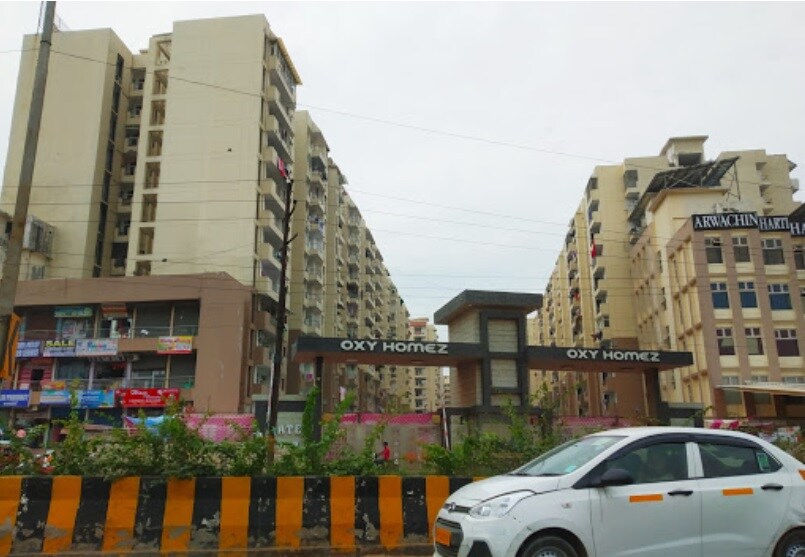 Super Realtech Oxy Homez Apartment Exteriors