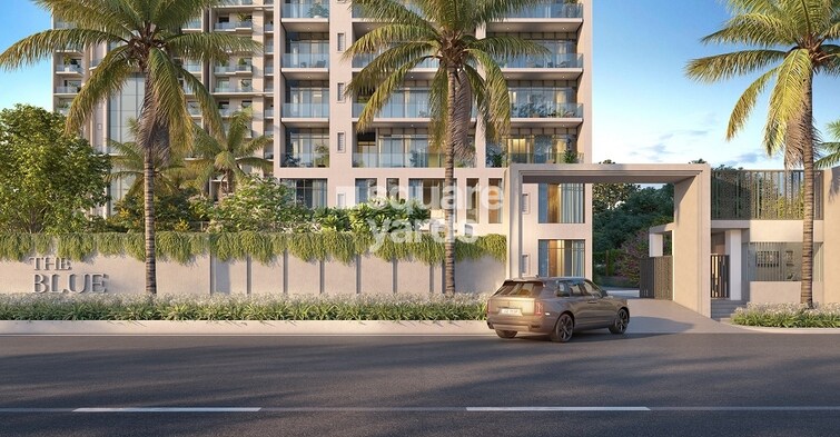 T And T The Blue Entrance View