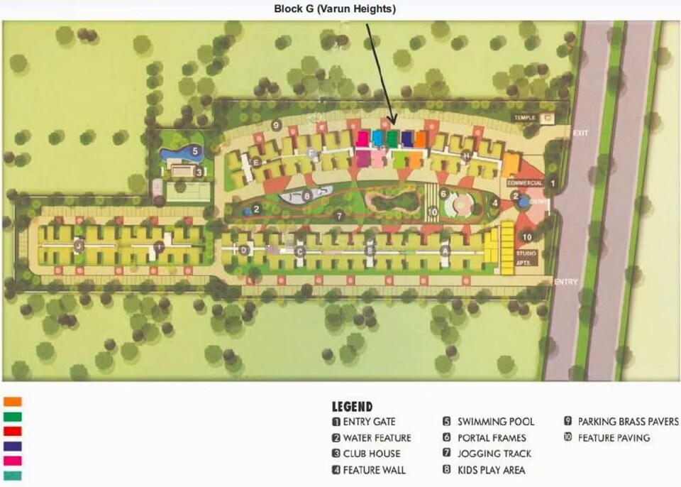 Varun-Heights_a collage of photos of a variety of animals