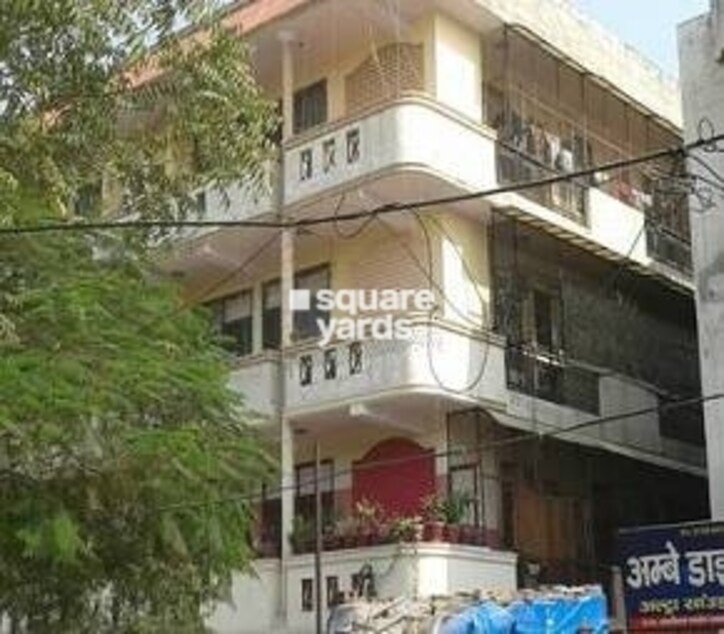 Friends Apartment Shalimar Garden Cover Image