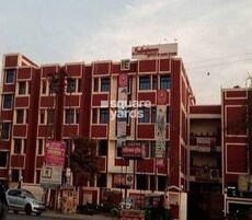 M&M Eastend Apartments Featured Image