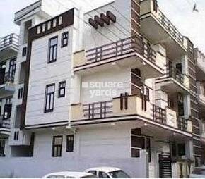 Paramount Apartments