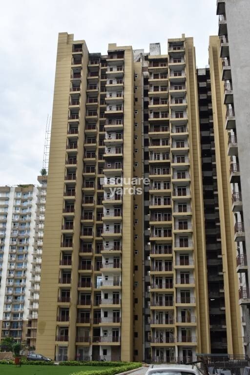 Aims Greens Avenue Tower View 3